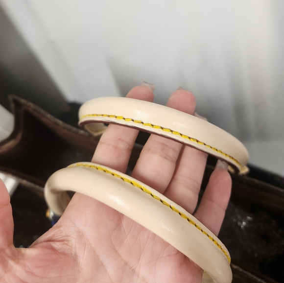 Louis Vuitton Sac Plat Bag - Picture 3 of 16